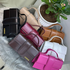 Jacquemus Women’s Designer Handbag