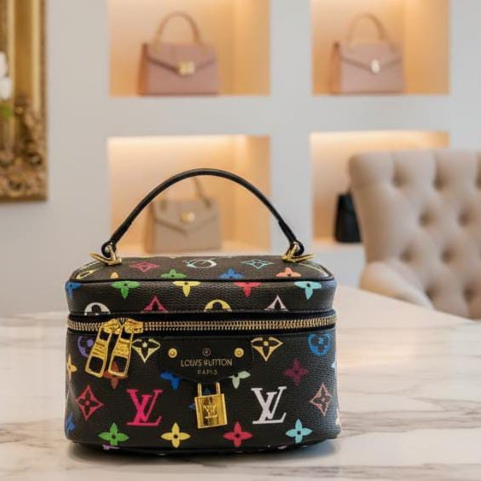 White Luxury Embossed Leather Shoulder Bag – Elegant Crossbody Purse for Women