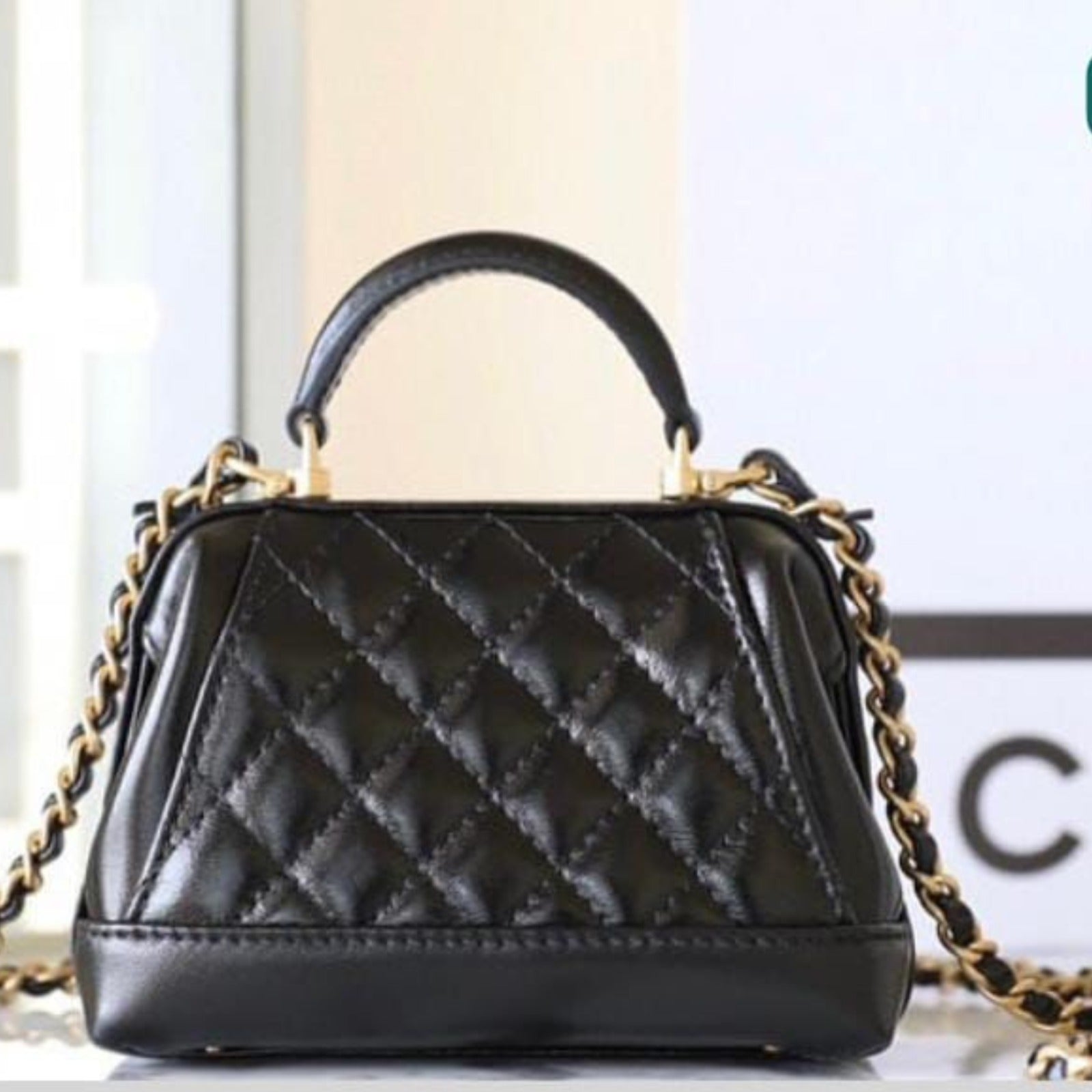 Luxury Quilted Handbag with Gold Chain | Elegant Designer Shoulder Bag