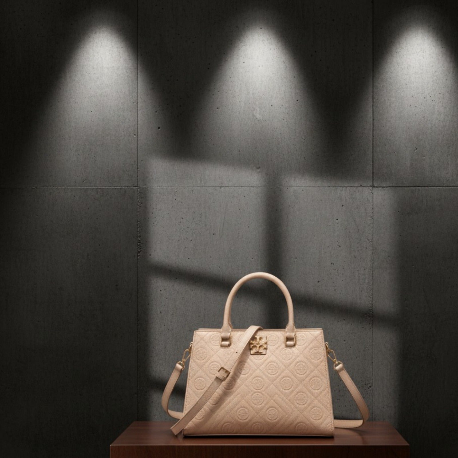 Signature Tory Burch Kira Quilted Satchel HandBag